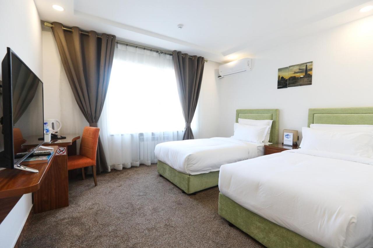 Sunrise Hotel Tasjkent Eksteriør billede